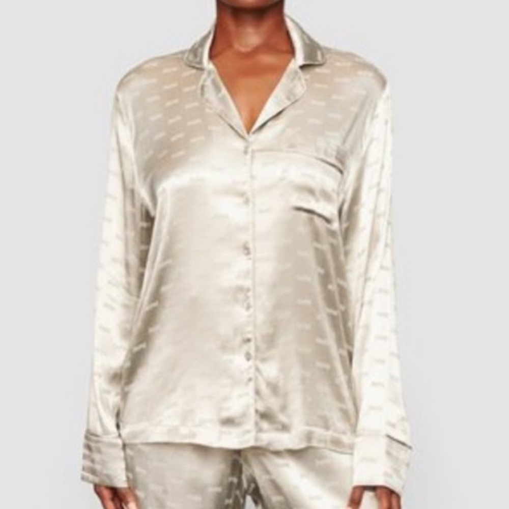 Skims pajama shirt